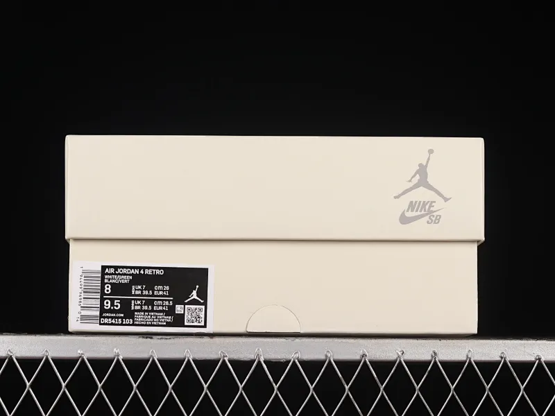 All categories Air Jordan Jordan series basketball shoes Air Jordan 4 Nk SB x Air Jordan 4 "Pine Green" AJ4 Joe 4 joint white green DR5415-103
